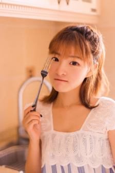 女儿初长成爸爸来尝鲜的说说
